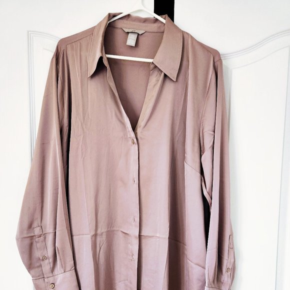 H&M Satin shirt/blouse - Picture 1 of 3